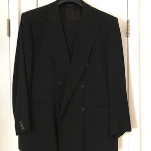 Milano Scalia black suit